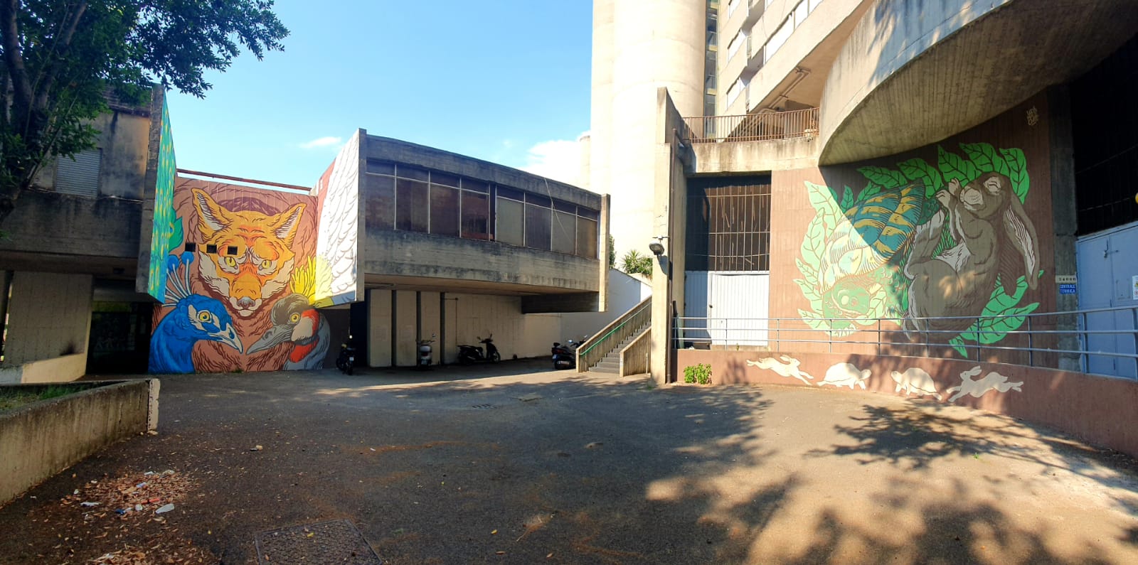 
Il complesso edilizio di Vigne Nuove: architettura monumentale e arte urbana