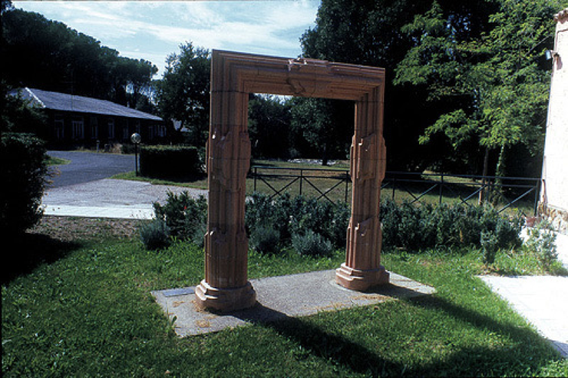 
Casale Cairoli a Villa  Glori - Caritas - Colonia Marchiafava - parco Sculture Varcare la Soglia