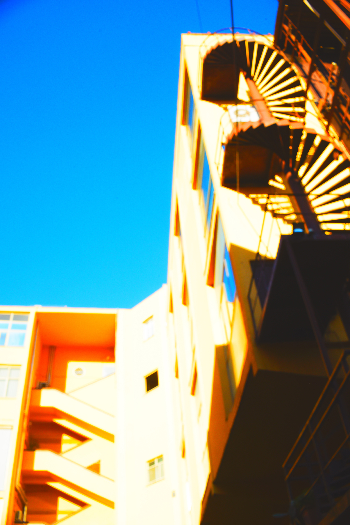 
ARIMONDI3 Rewired. Performance & photo