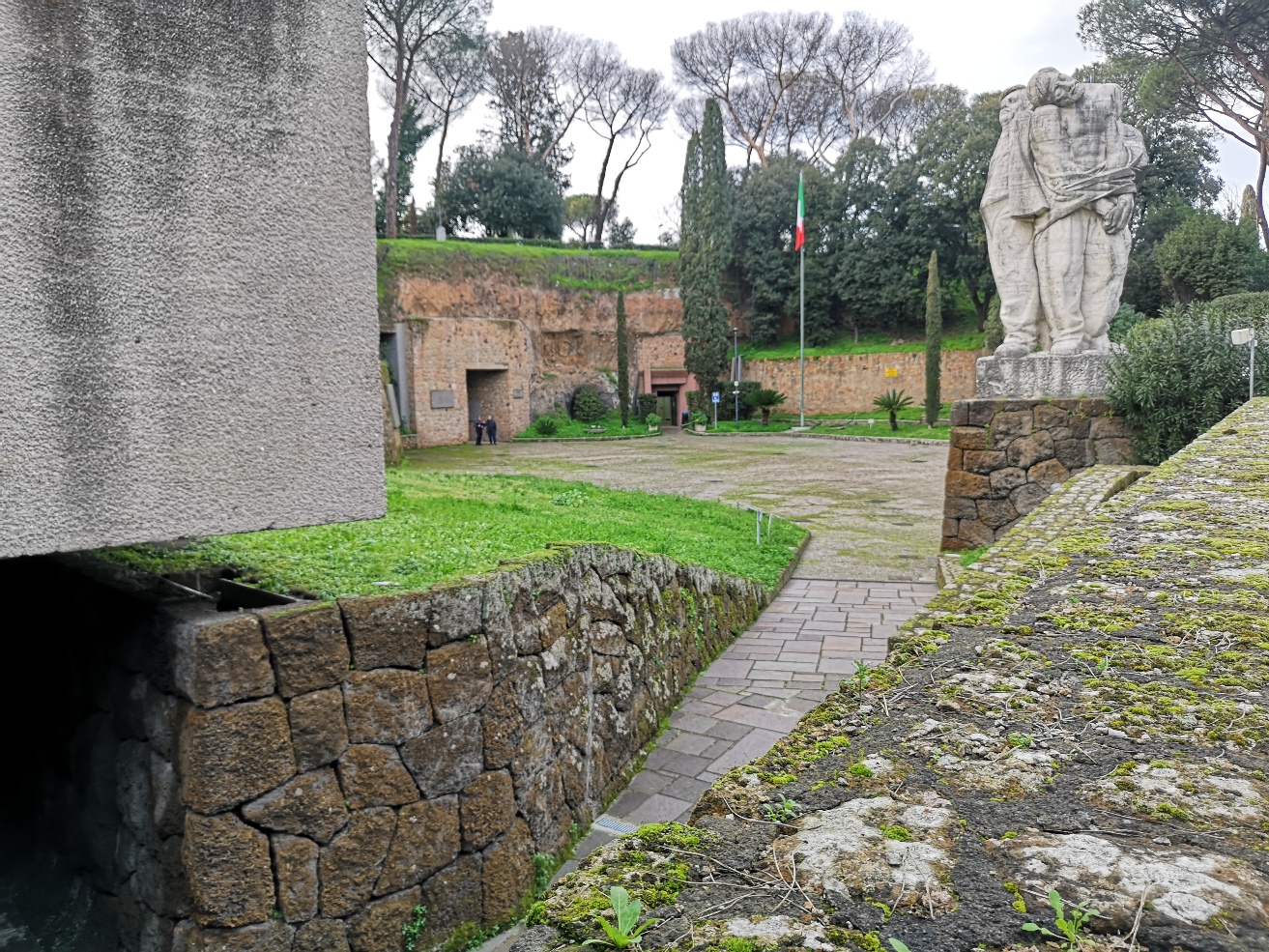 VISITA MULTISENSORIALE al Mausoleo delle Fosse Ardeatine