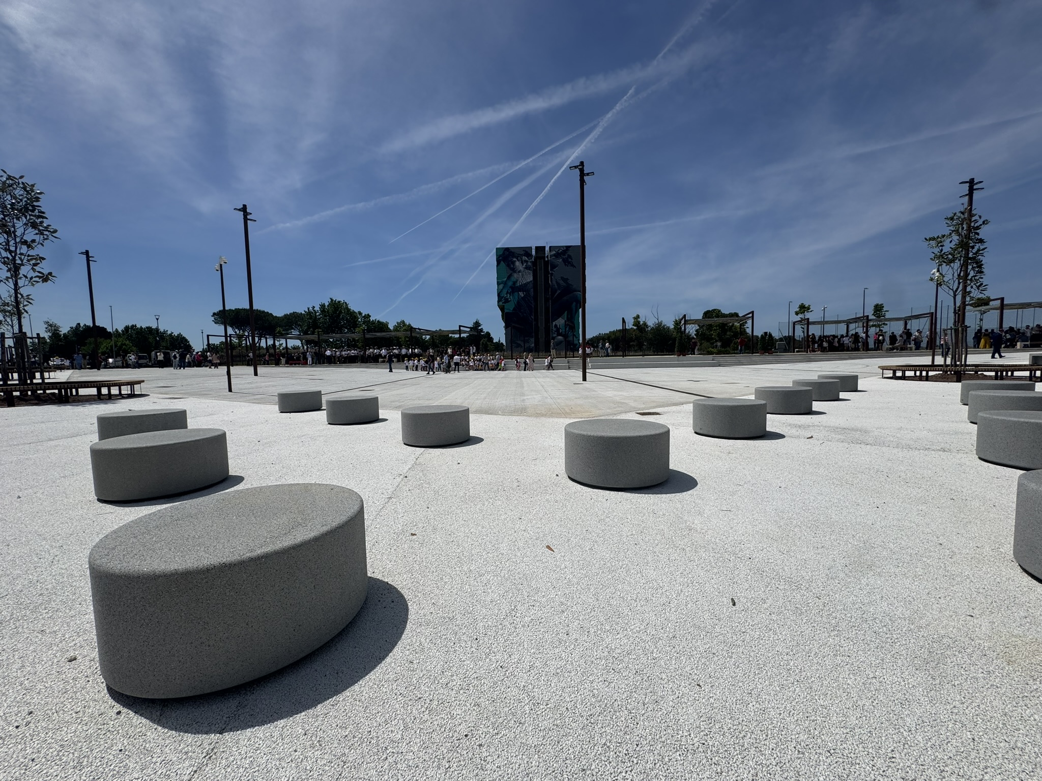 
Nuova piazza pubblica a Corviale