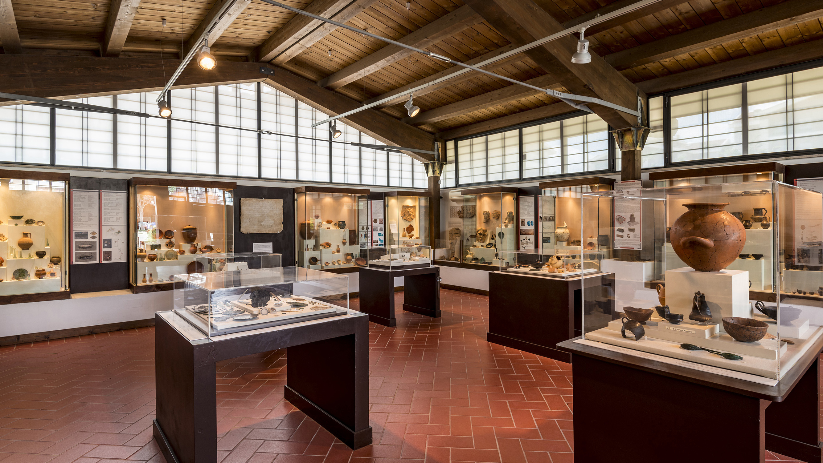 
ANTIQUARIUM DI LUCREZIA ROMANA