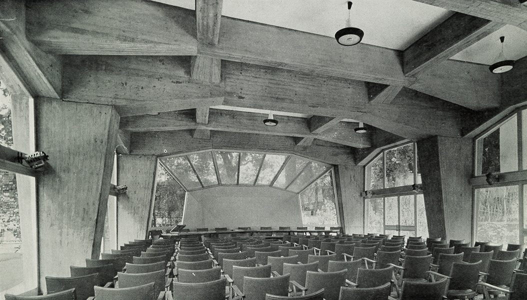 
I "GEMELLI ROMANI": Sede Centrale della Lega Nazionale delle Cooperative 