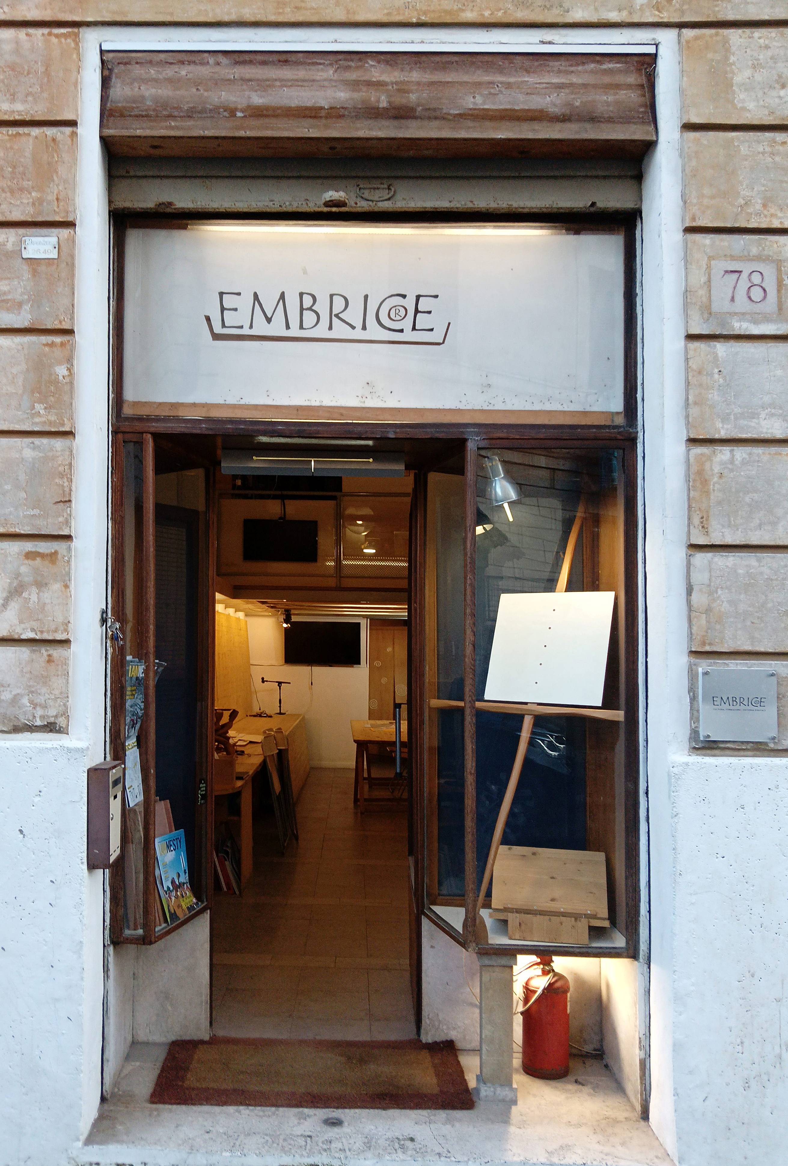 
STRATI. Architetture di Carmen Andriani